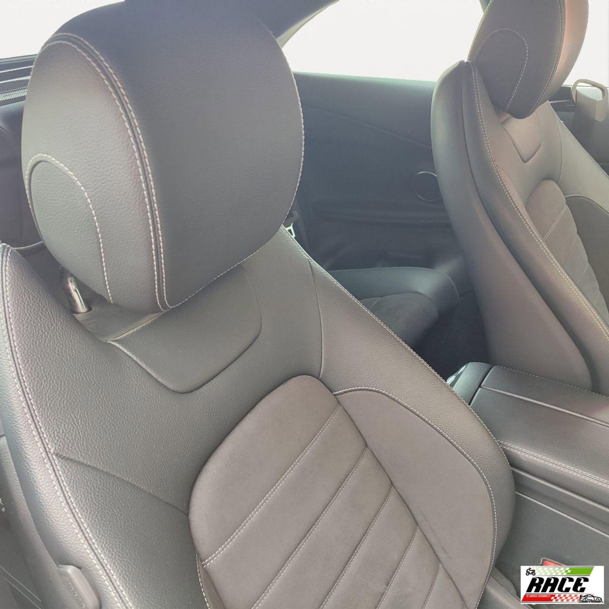 Mercedes-Benz Classe C 250 d 4Matic Automatic Premium (19)
