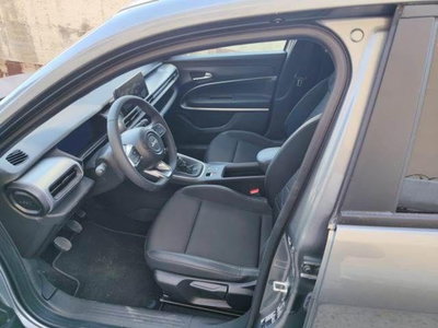 Jeep Avenger 1.2 turbo Summit fwd 100cv (4)