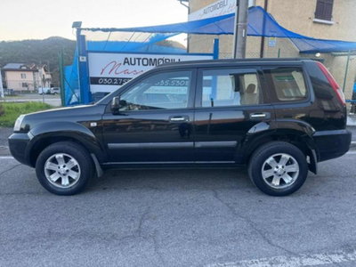 Nissan X-Trail 2.2 dCi Elegance (4)