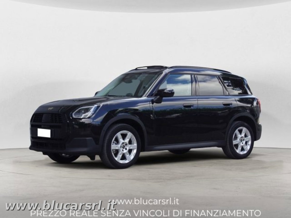 MINI Mini Countryman 1.5 48V C Classic auto (2)