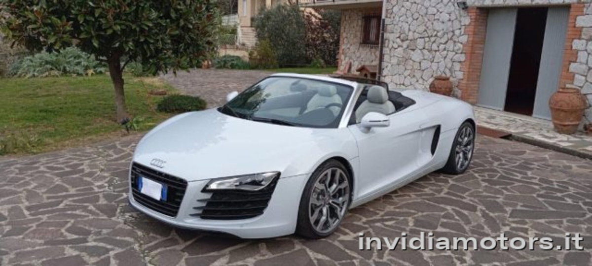 Audi R8 Cabrio Spyder 4.2 V8 FSI quattro R tronic