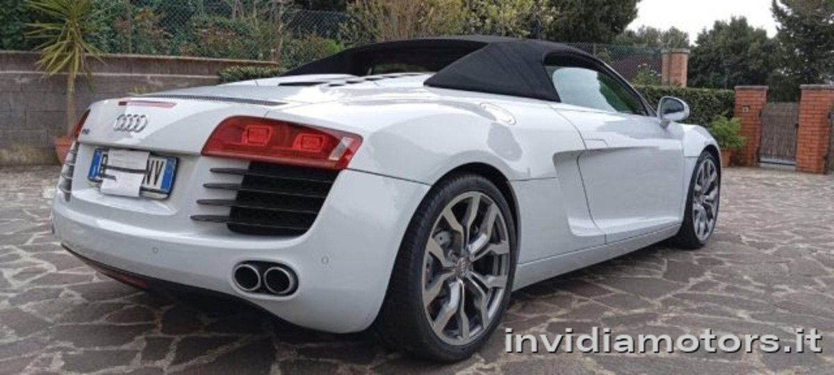 Audi R8 Cabrio Spyder 4.2 V8 FSI quattro R tronic (11)