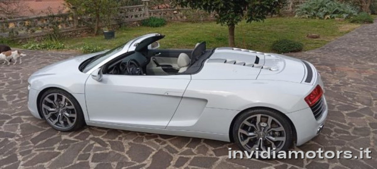 Audi R8 Cabrio Spyder 4.2 V8 FSI quattro R tronic (4)