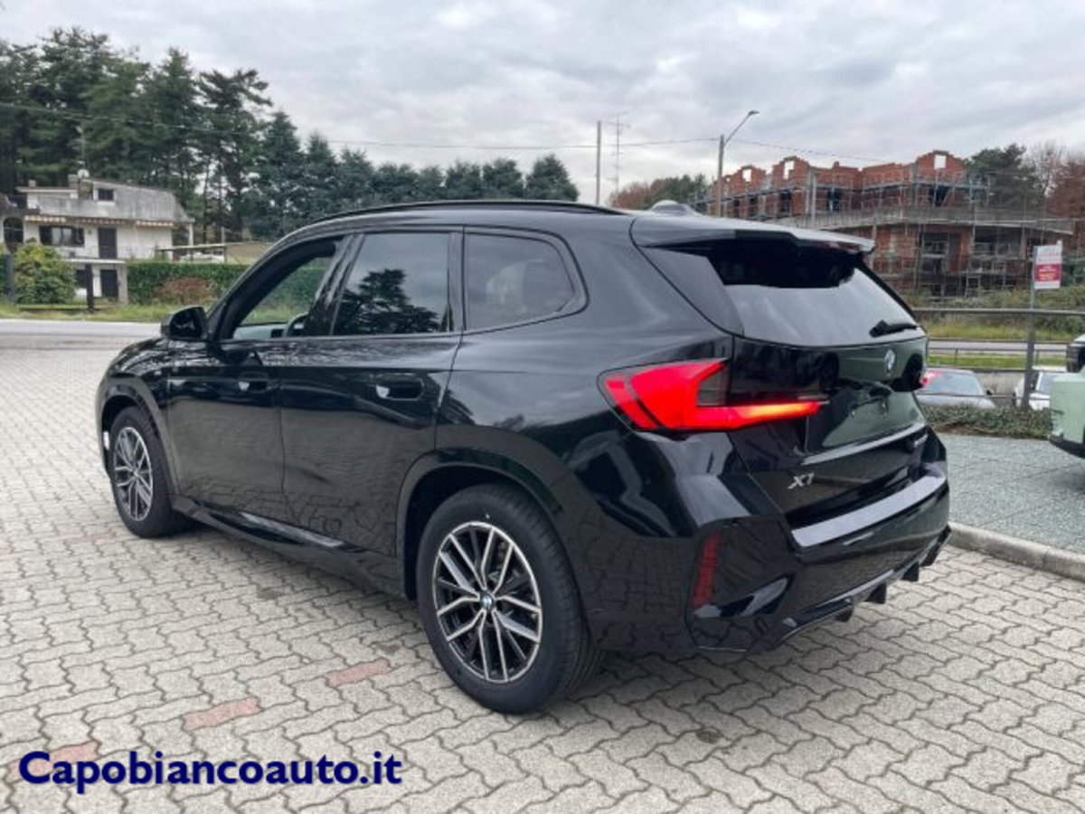 BMW X1 sDrive 20i Msport (5)