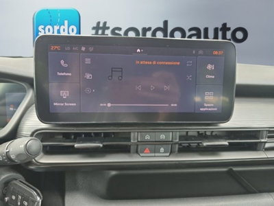 Jeep Avenger 1.2 turbo Altitude fwd 100cv (12)