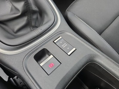 Jeep Avenger 1.2 turbo Altitude fwd 100cv (17)