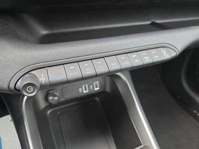 Jeep Avenger 1.2 turbo Altitude fwd 100cv (18)