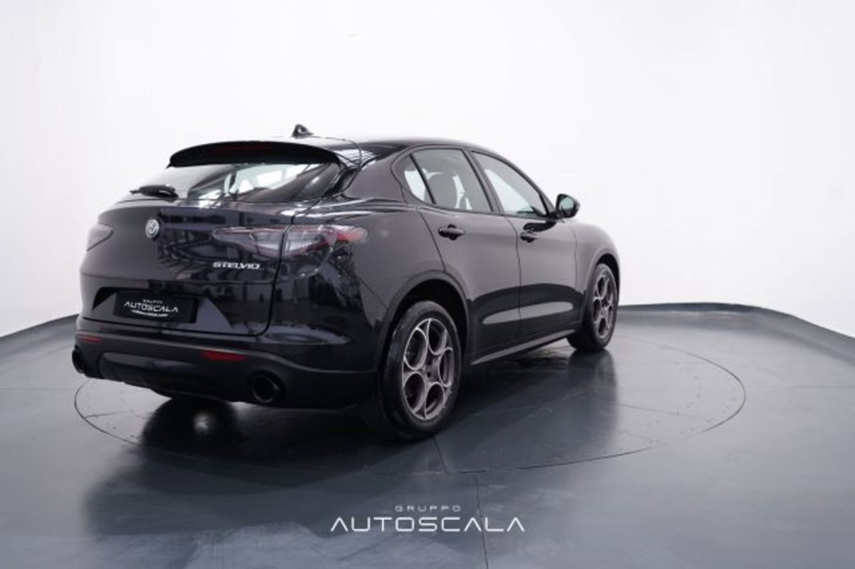 Alfa Romeo Stelvio Stelvio 2.2 Turbodiesel 160 CV AT8 RWD Sprint (6)