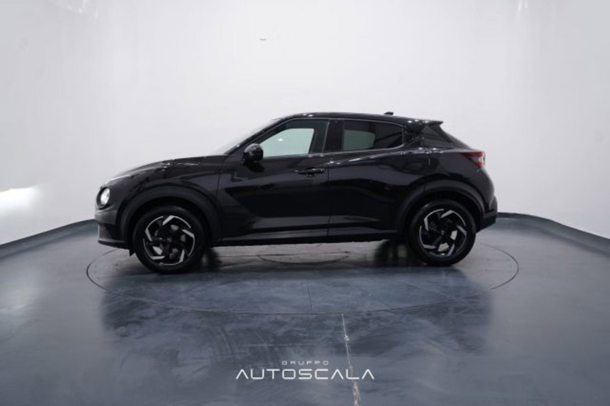 Nissan Juke 1.0 dig-t N-Connecta 114cv (2)
