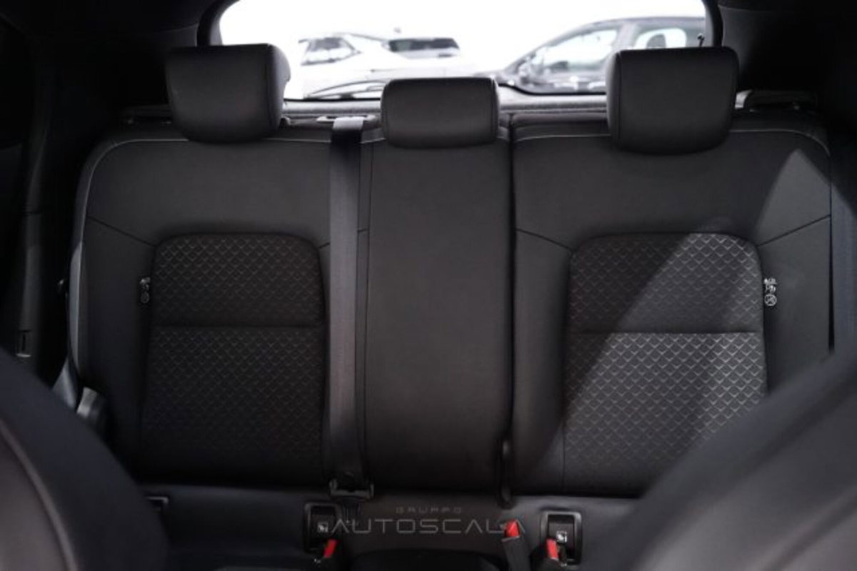 Nissan Juke 1.0 dig-t N-Connecta 114cv (20)