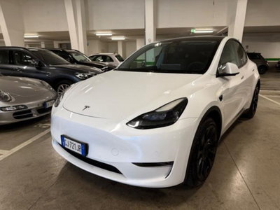 Tesla Model Y Long Range awd (3)
