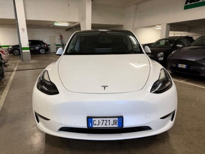 Tesla Model Y Long Range awd (4)