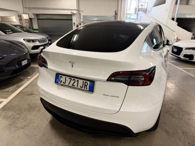 Tesla Model Y Long Range awd (8)