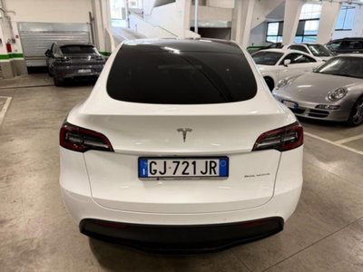 Tesla Model Y Long Range awd (9)