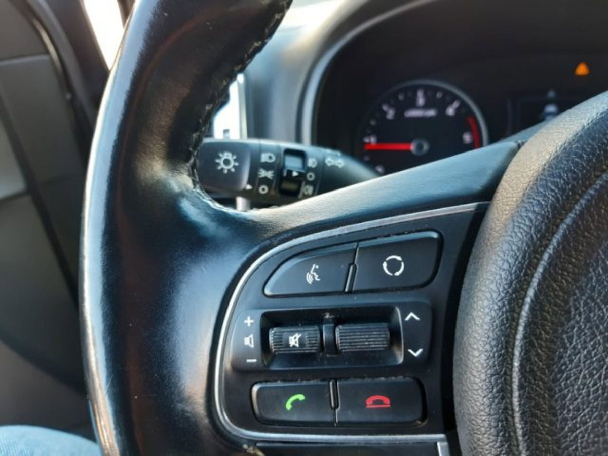 Kia Sportage 1.7 CRDI 2WD Class (13)