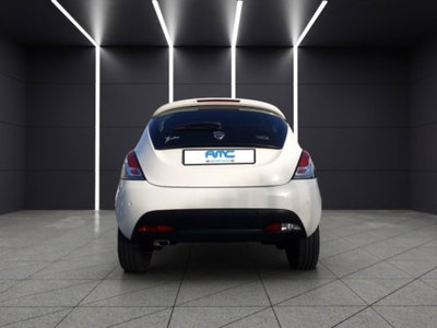 Lancia Ypsilon 1.0 FireFly 5 porte S&S Hybrid Alberta Ferretti (5)
