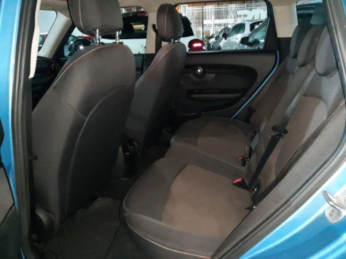 MINI Mini Clubman 2.0 Cooper D Hype Clubman (18)
