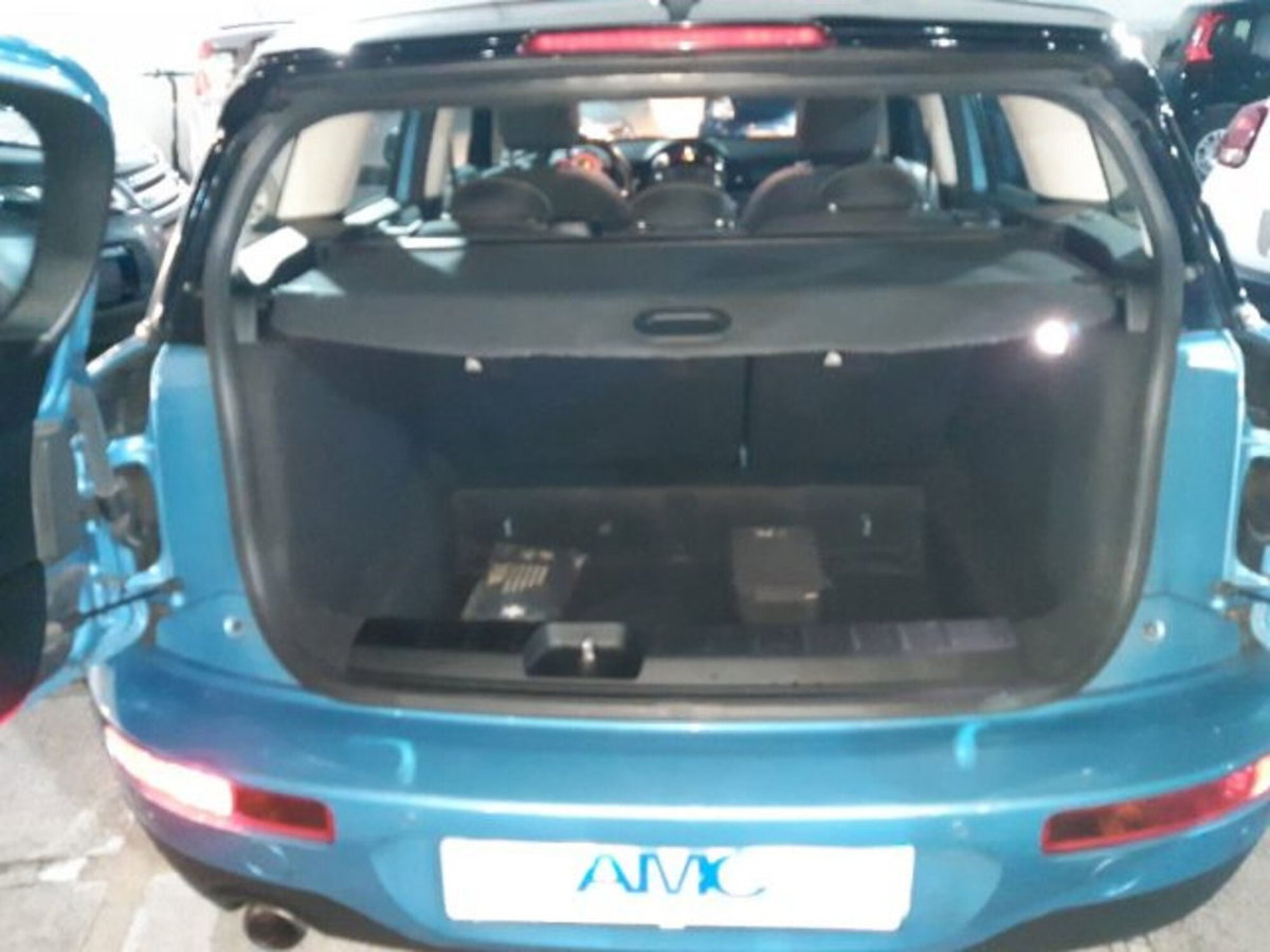 MINI Mini Clubman 2.0 Cooper D Hype Clubman (19)