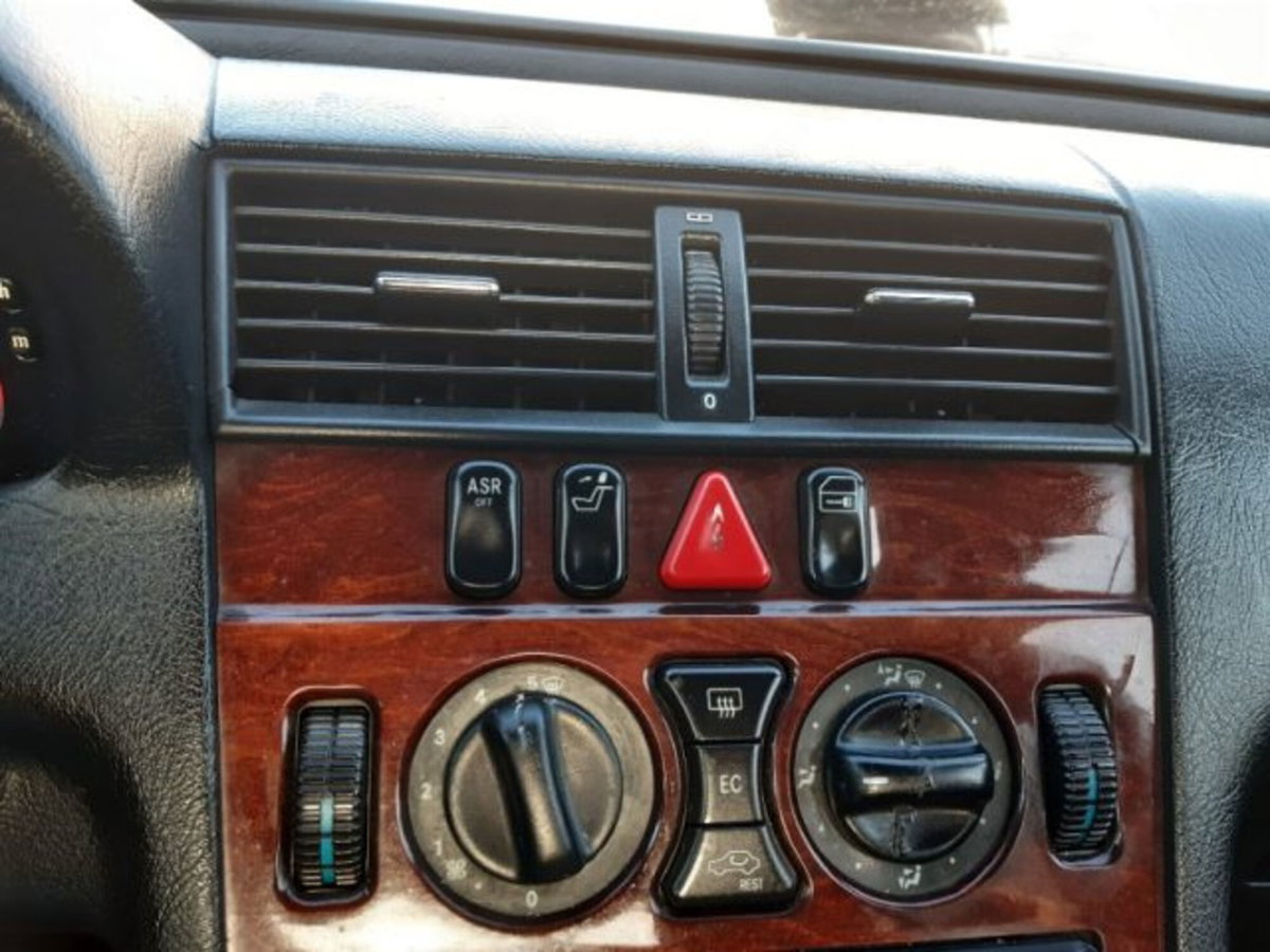 Mercedes-Benz Classe C 200 CDI cat Elegance Selection (8)