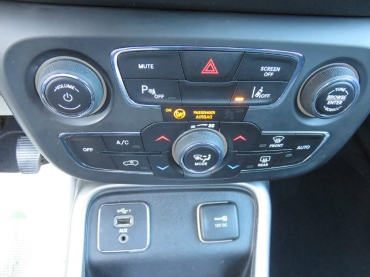 Jeep Compass 1.4 MultiAir 2WD Sport (12)