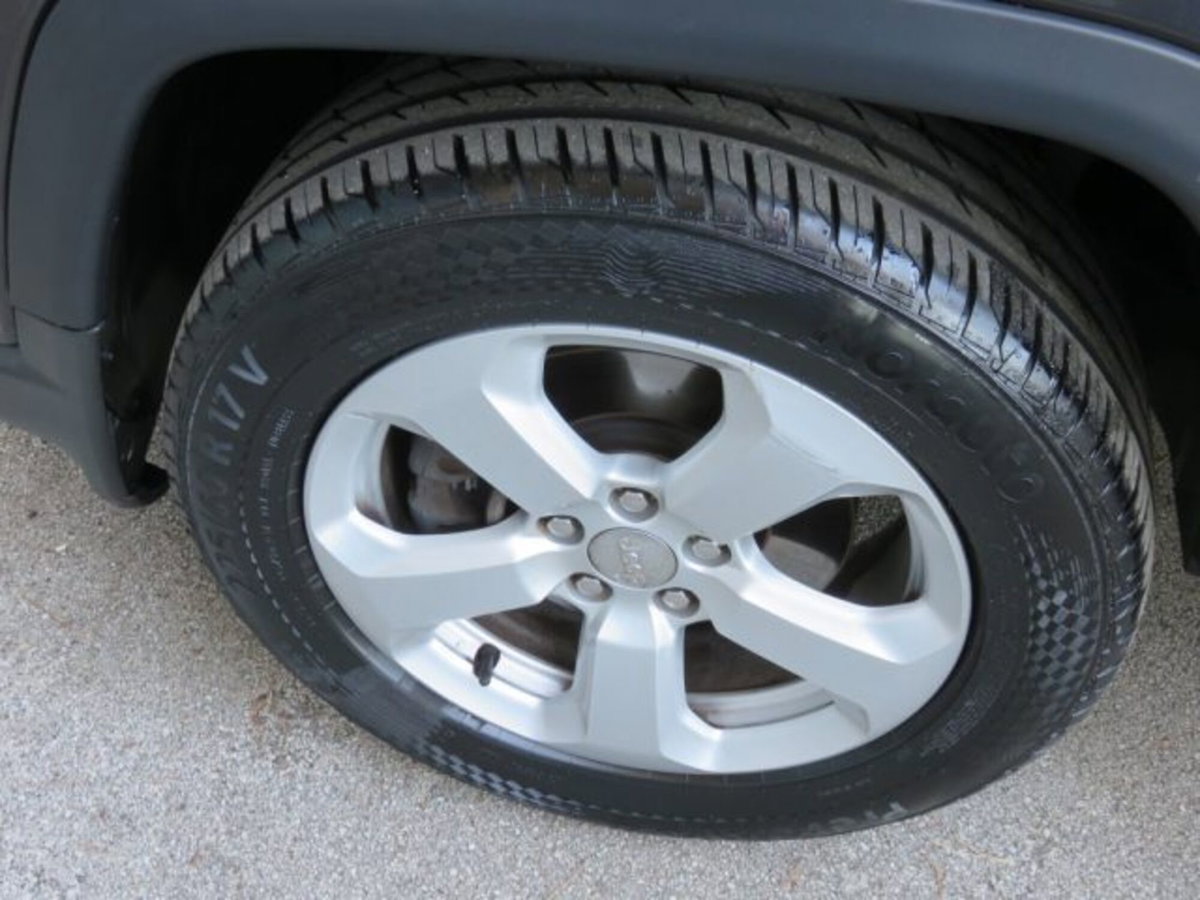 Jeep Compass 1.4 MultiAir 2WD Sport (18)