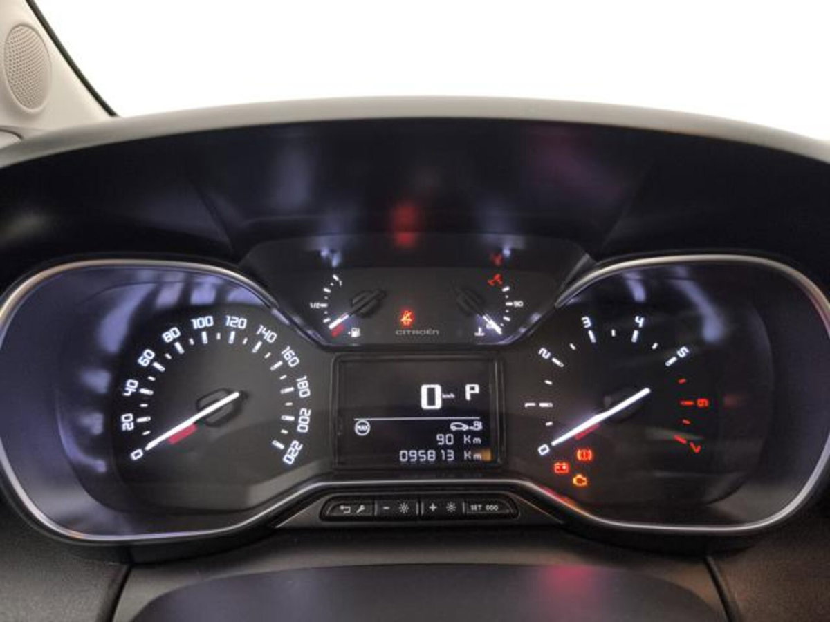 Citroen C3 Aircross BlueHDi 120 S&S EAT6 Shine (13)