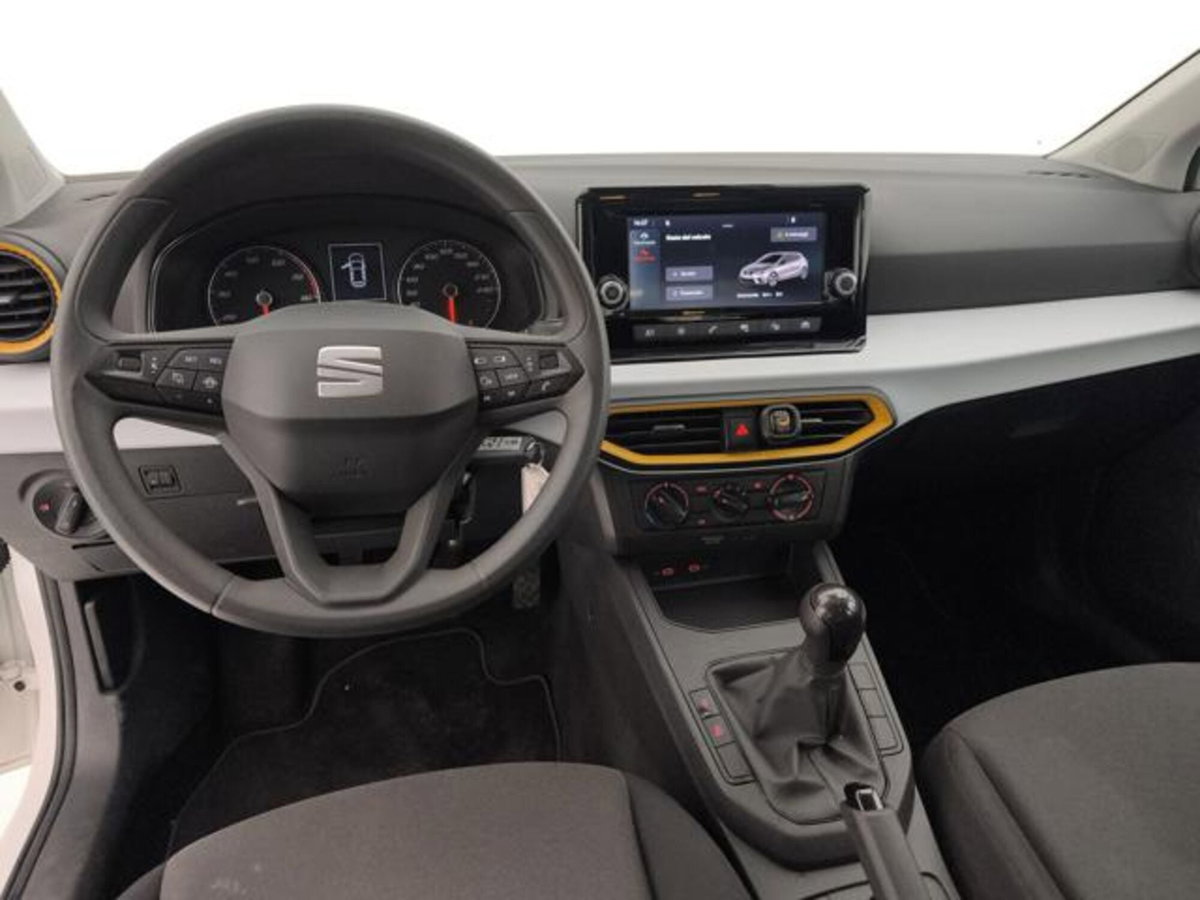 SEAT Ibiza 1.0 TGI 5 porte Reference (12)