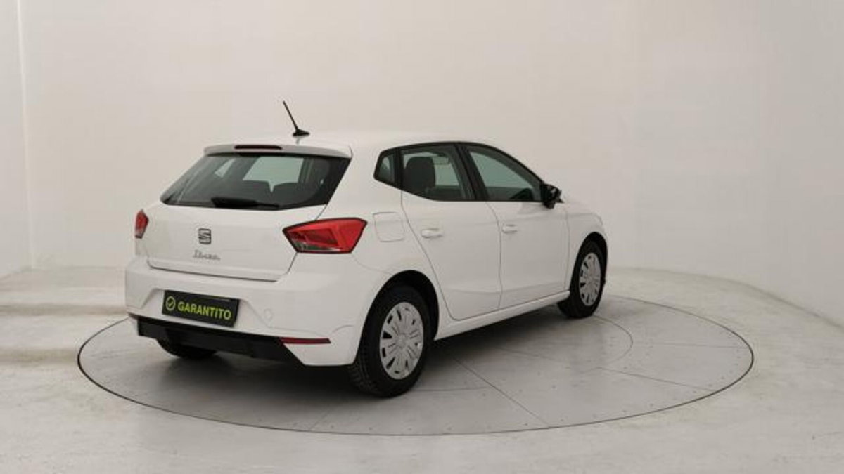 SEAT Ibiza 1.0 TGI 5 porte Reference (5)