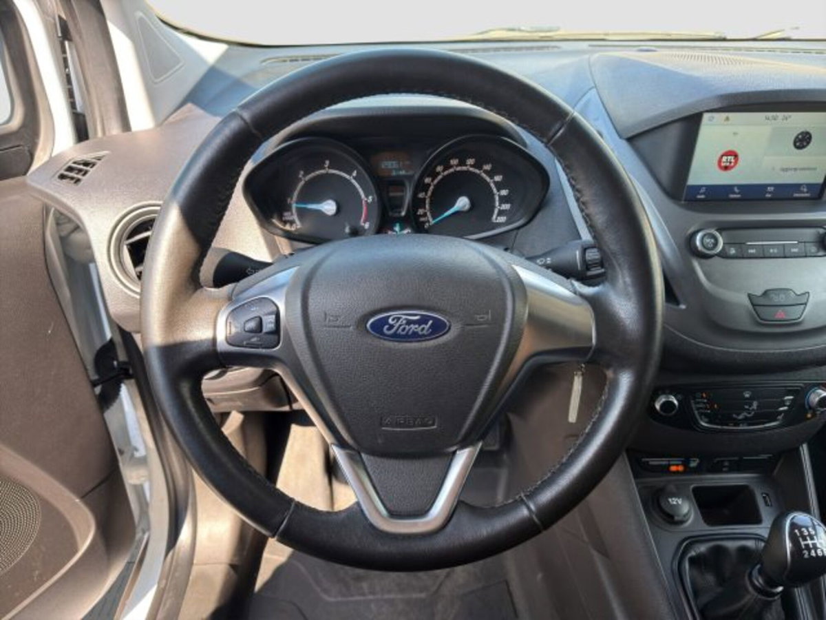 Ford Transit Courier 1.5 TDCi 100CV  Trend (12)