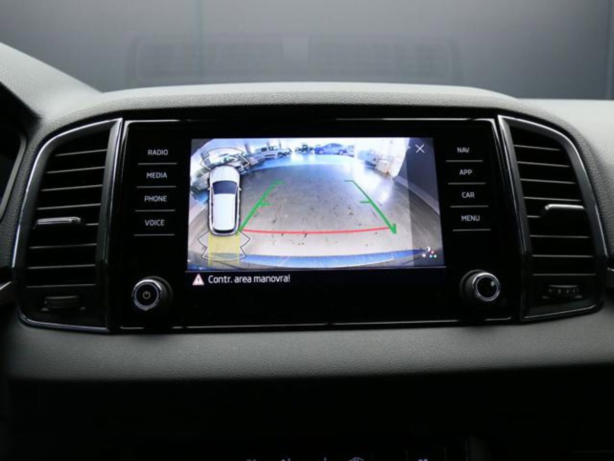 Skoda Karoq 2.0 tdi Executive 115cv (12)