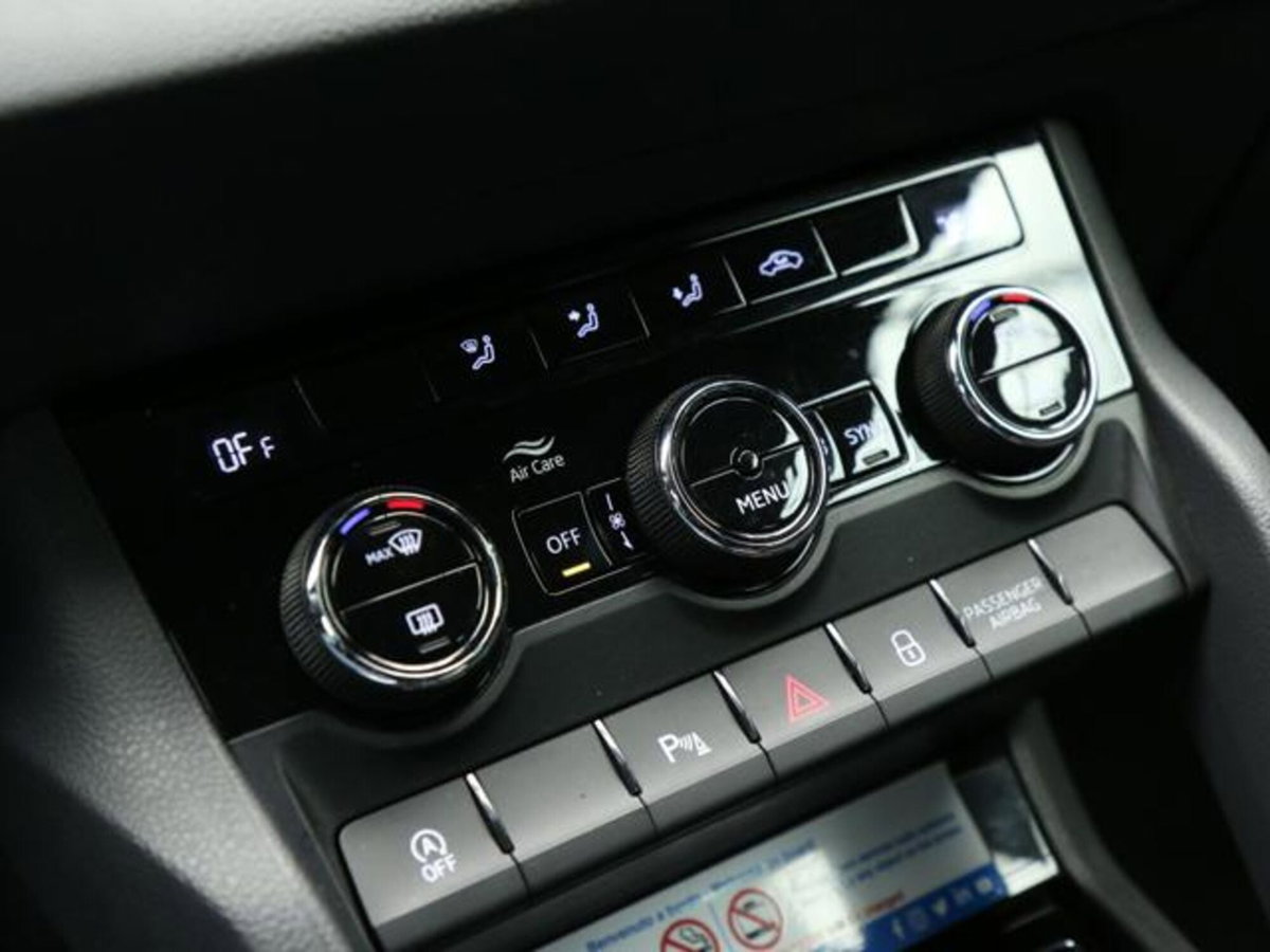 Skoda Karoq 2.0 tdi Executive 115cv (13)