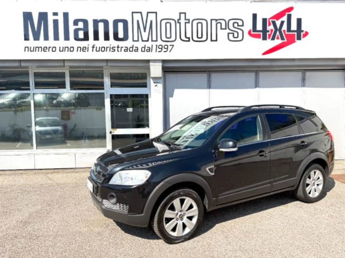 Chevrolet Captiva 2.0 VCDi LS (2)