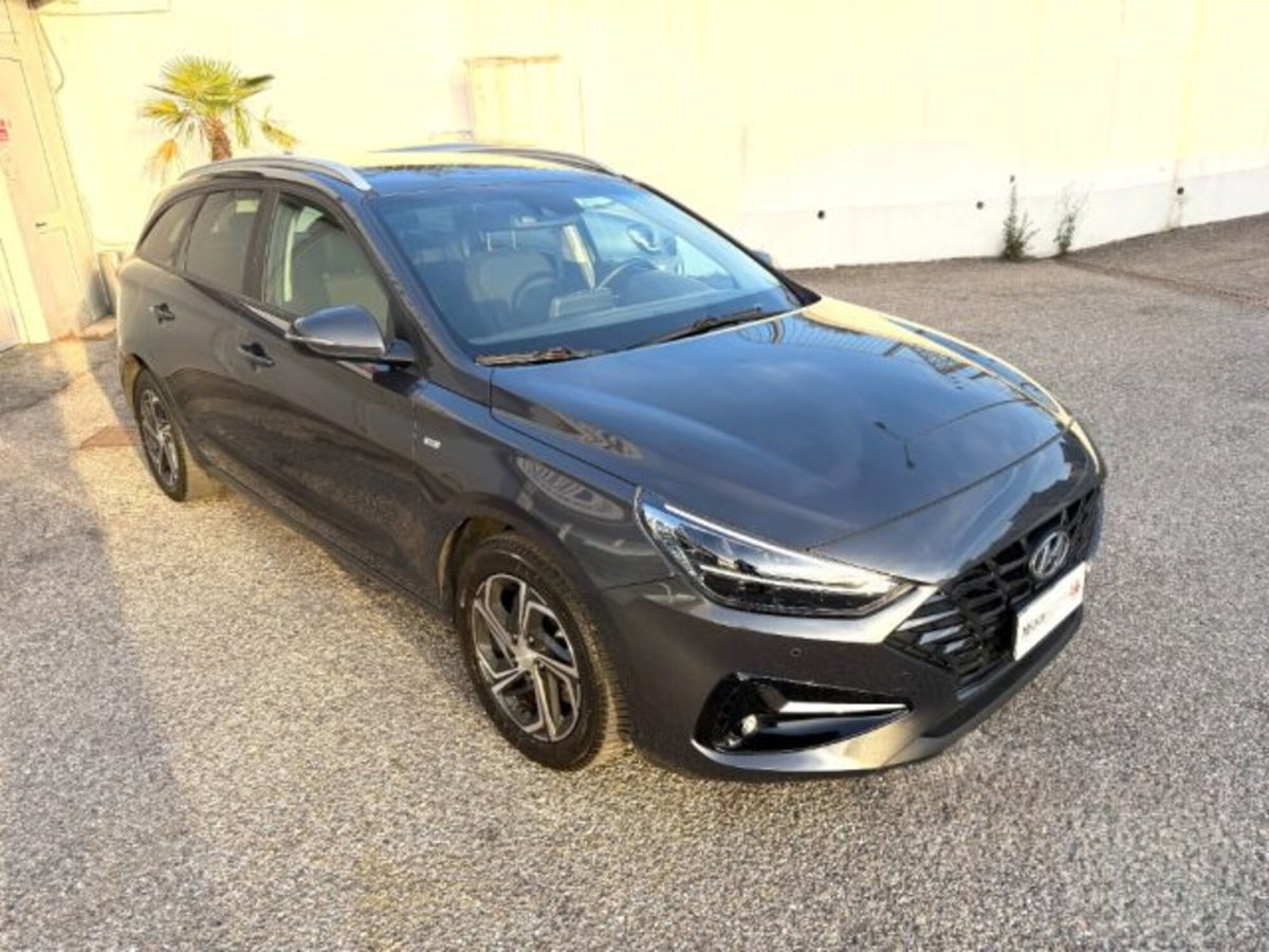 Hyundai i30 Station Wagon 1.6 CRDi 136 CV iMT 48V Prime (2)