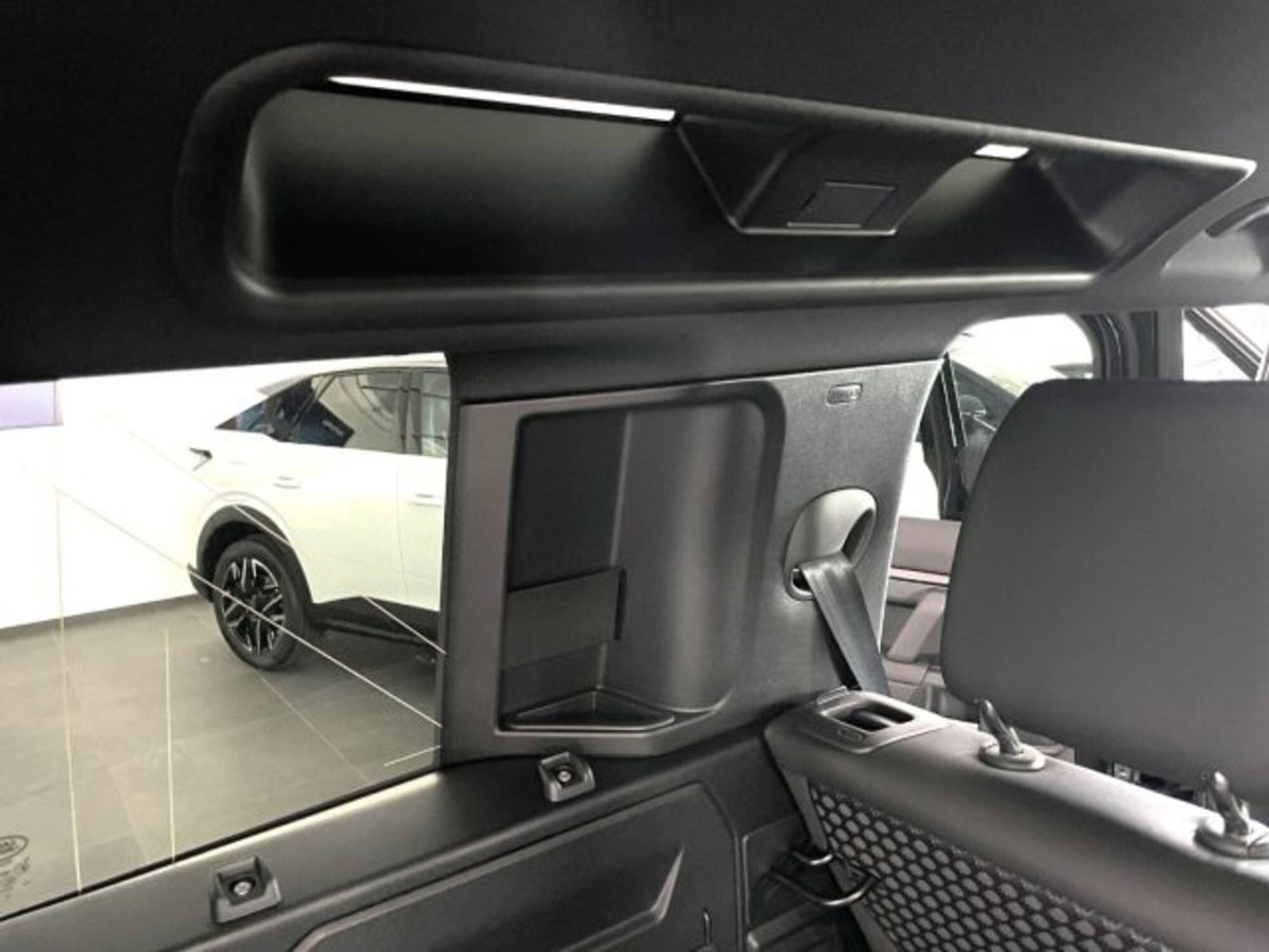 Land Rover Defender 110 3.0d i6 mhev X-Dynamic SE awd 250cv auto (19)