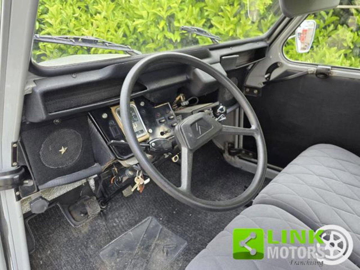 Citroen 2CV 6 Dolly (4)