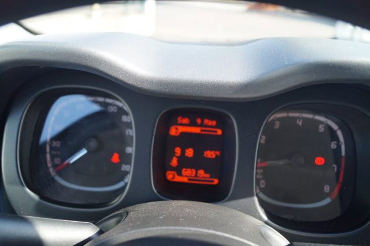 Fiat Panda 1.0 firefly hybrid s&s 70cv (9)