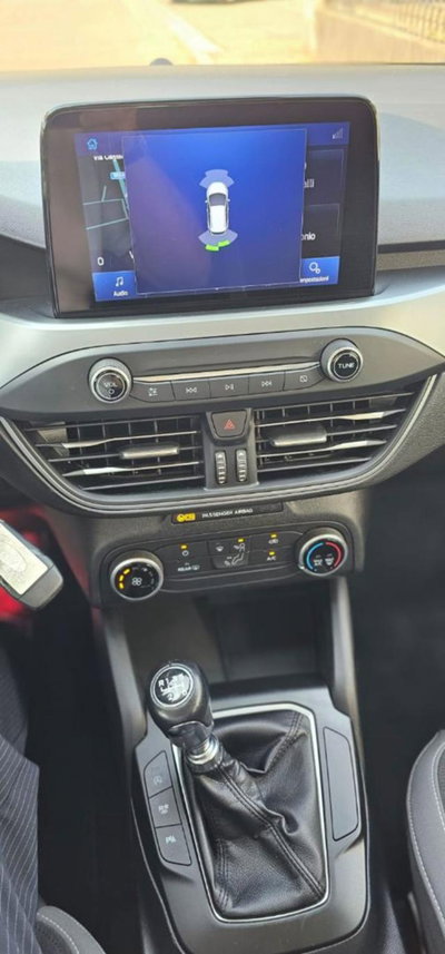 Ford Focus Station Wagon 1.5 EcoBlue 120 CV automatico SW Business (12)