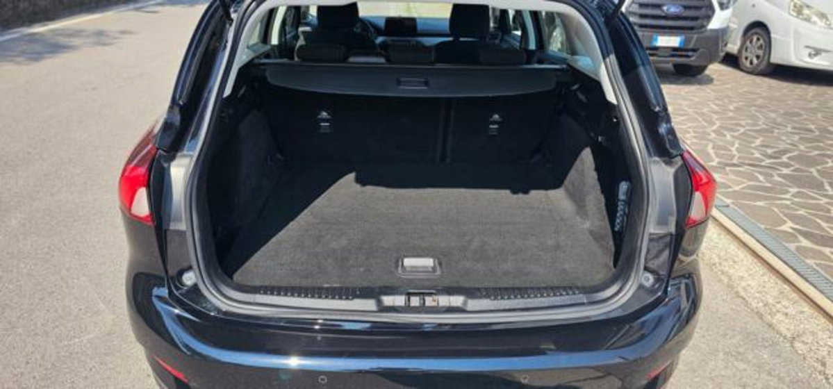 Ford Focus Station Wagon 1.5 EcoBlue 120 CV automatico SW Business (17)