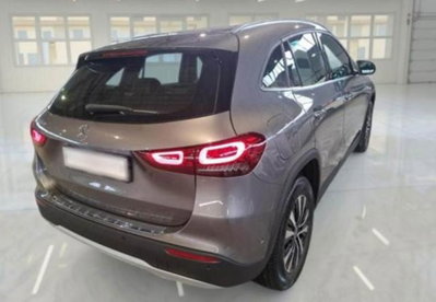 Mercedes-Benz GLA SUV 250 e phev Business Extra auto (4)
