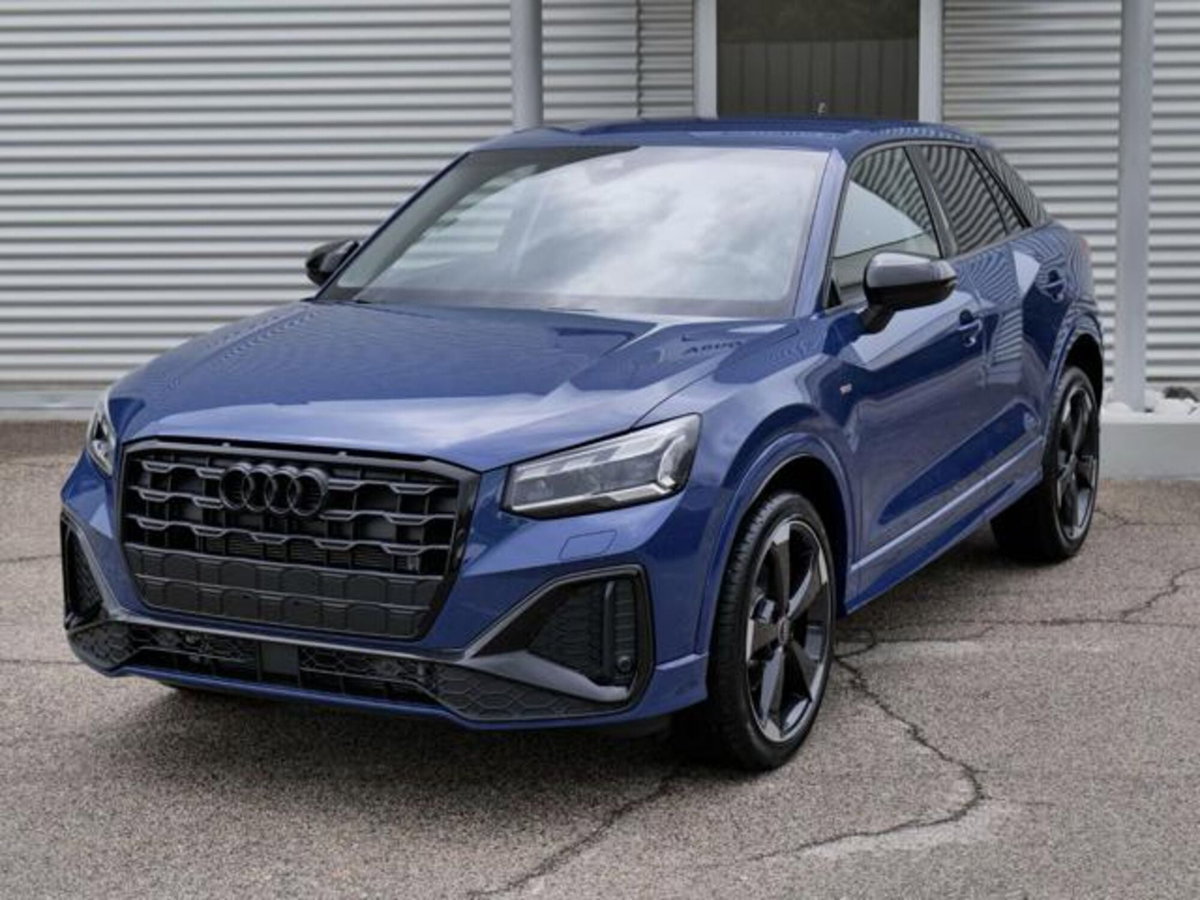 Audi Q2 30 2.0 tdi Identity Black