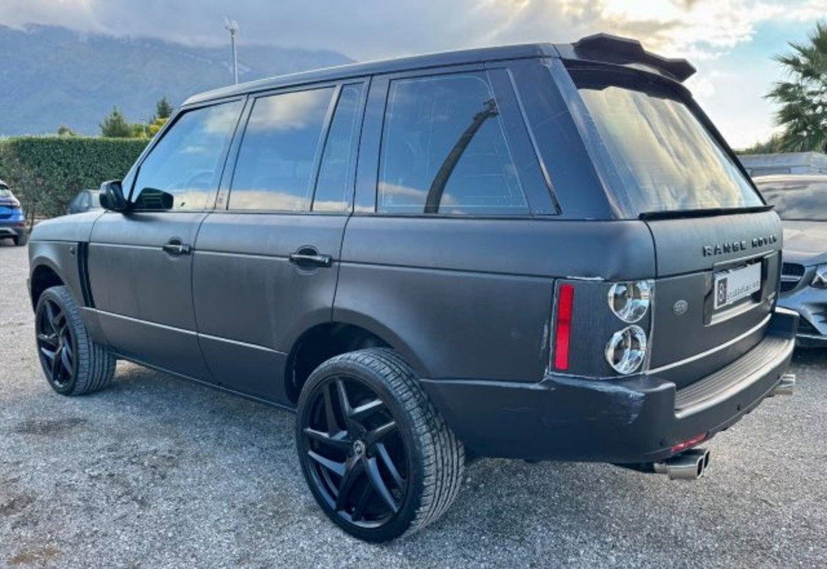 Land Rover Range Rover 3.0 Td6 (2)