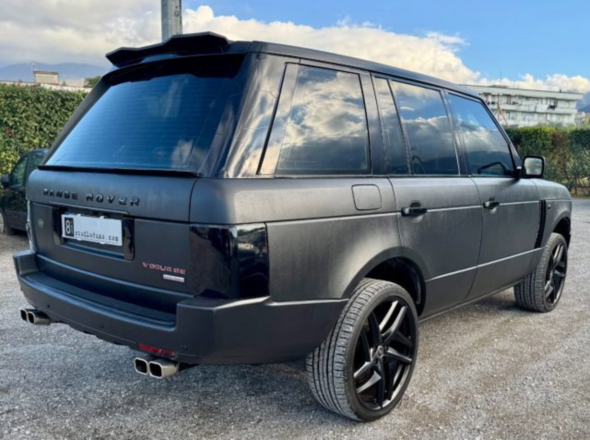 Land Rover Range Rover 3.0 Td6 (4)