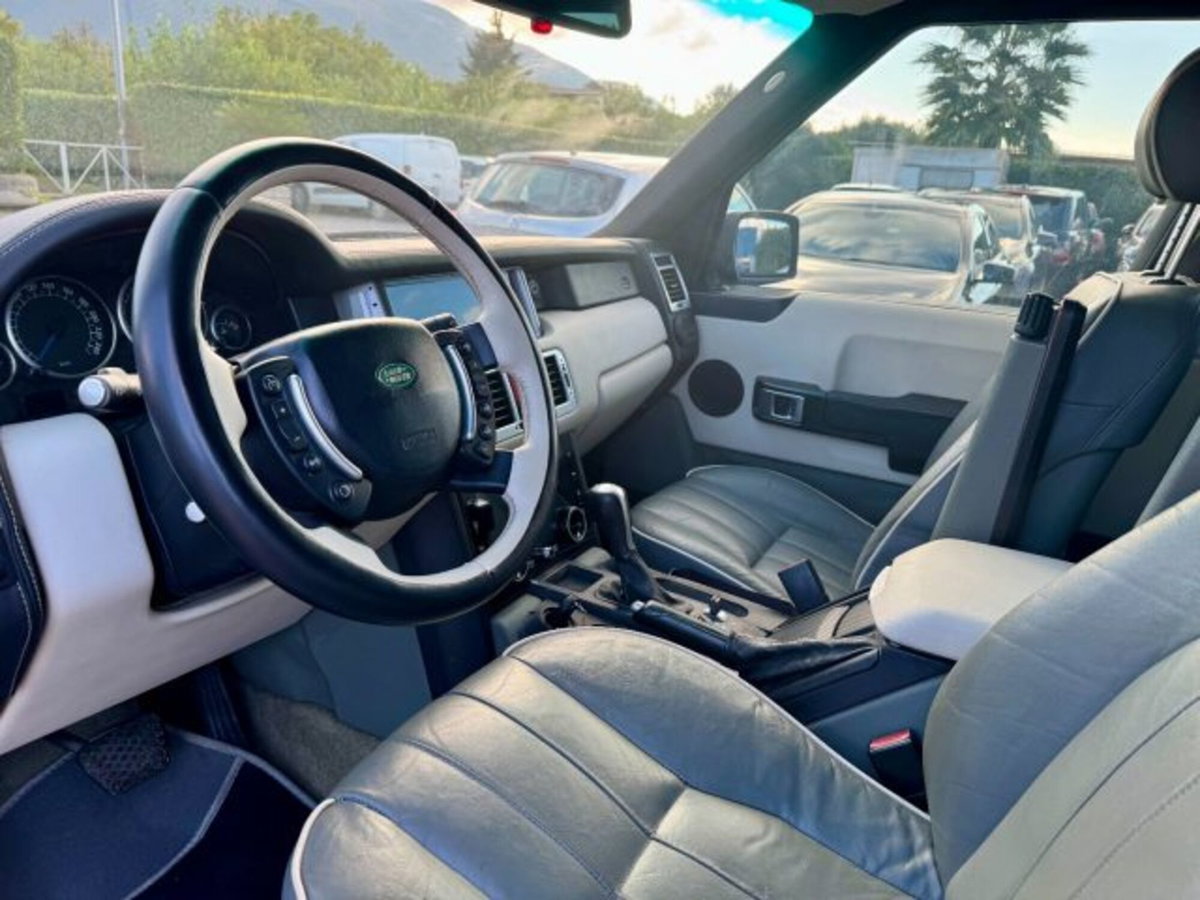 Land Rover Range Rover 3.0 Td6 (7)