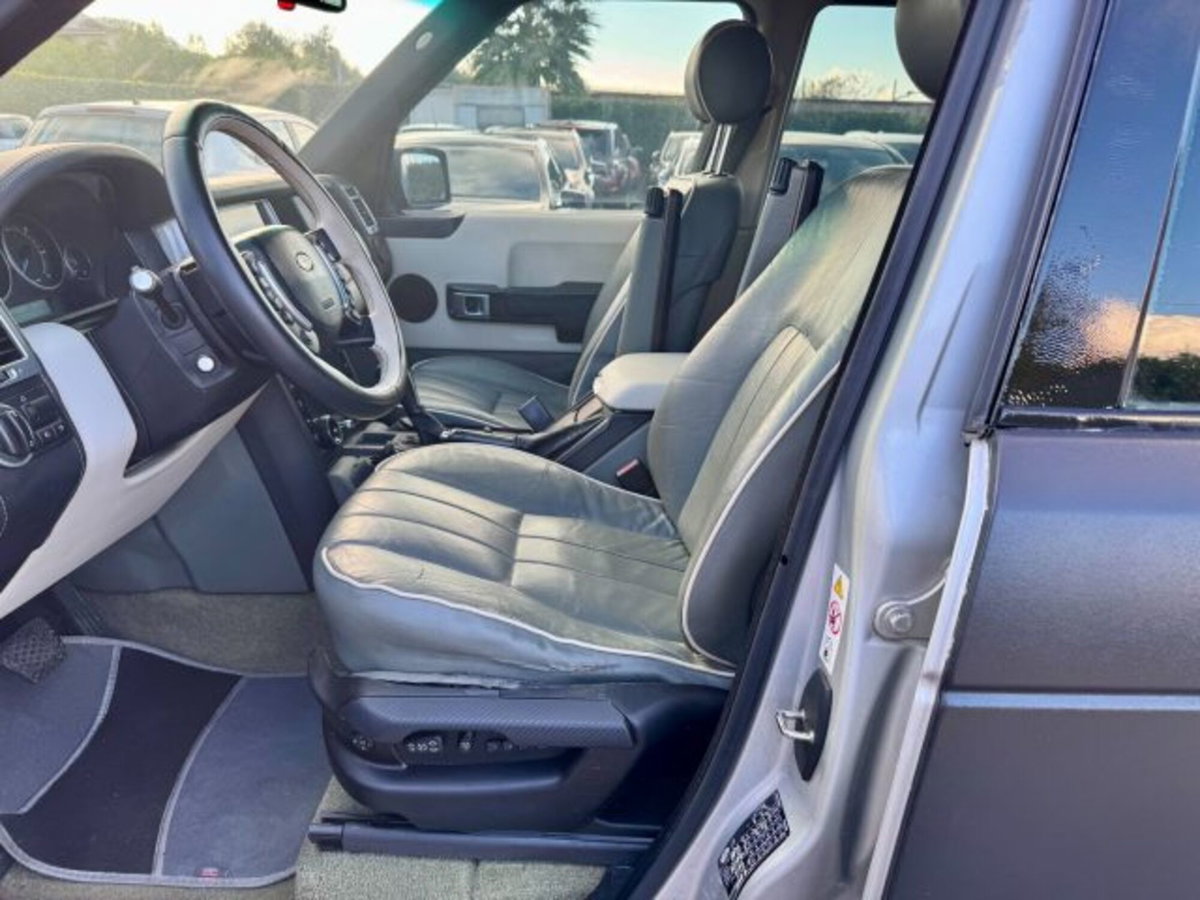 Land Rover Range Rover 3.0 Td6 (8)