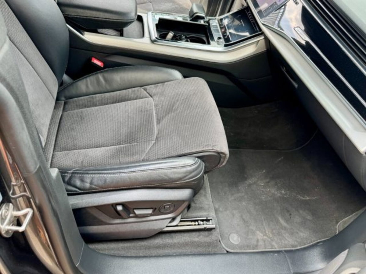 Audi Q8 Q8 50 TDI 286 CV quattro tiptronic Sport (11)