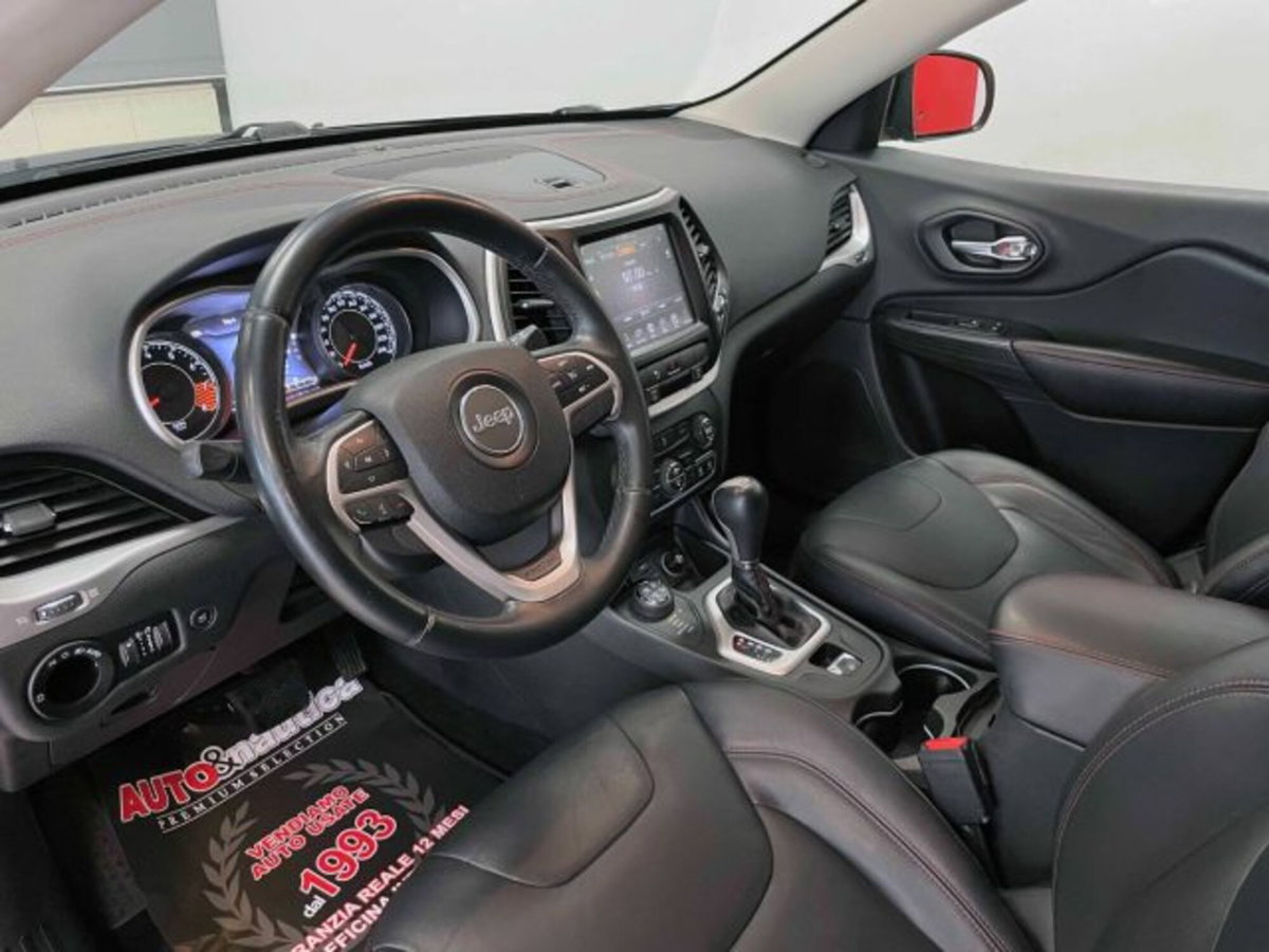 Jeep Cherokee 3.2 V6 Pentastar 4WD Active Drive Lock Trailhawk (16)