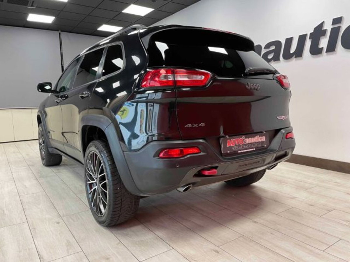 Jeep Cherokee 3.2 V6 Pentastar 4WD Active Drive Lock Trailhawk (9)