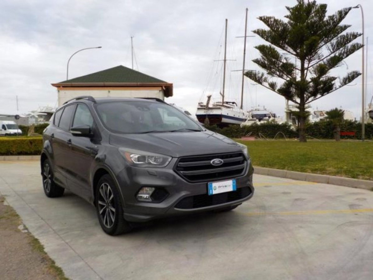 Ford Kuga 2.0 TDCI 180 CV S&S 4WD Powershift ST-Line
