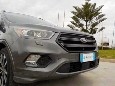Ford Kuga 2.0 TDCI 180 CV S&S 4WD Powershift ST-Line (12)