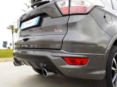 Ford Kuga 2.0 TDCI 180 CV S&S 4WD Powershift ST-Line (14)